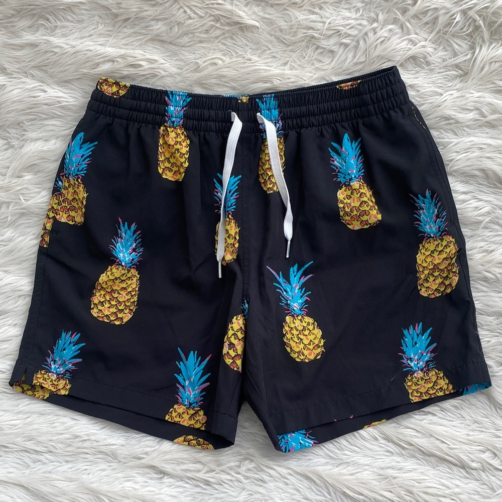 Chubbies | The Pineapple Sundaes 5.5” Classic Swim Trunks